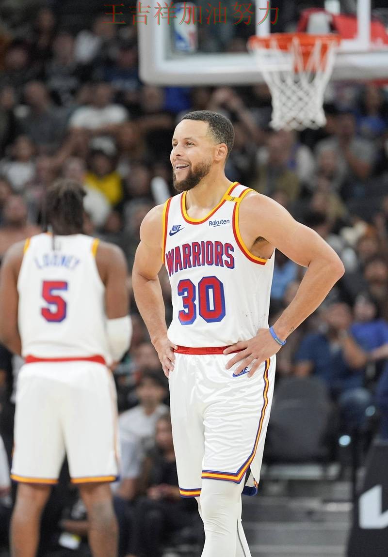 库里稳定发挥让争冠形势再生变化 比赛走势引发热议 库里稳定发挥让争冠形势再生变化 比赛走势引发热议